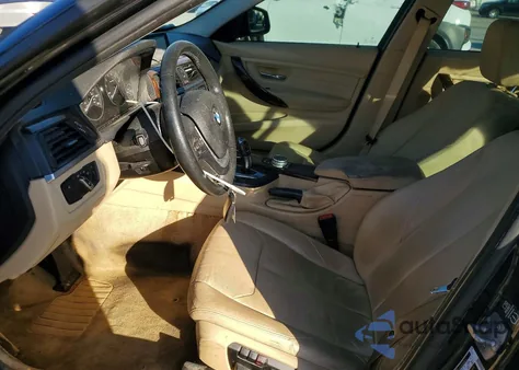 2015 BMW 328 I z USA, uszkodzony, nr VIN WBA3A5C58FF608950